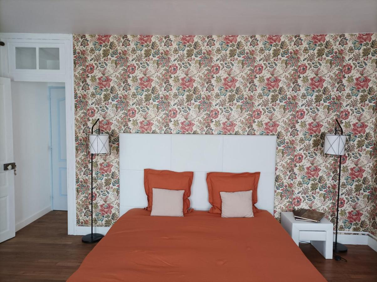 Le Relais Des Roses- Chambres D'Hotes Vatan エクステリア 写真