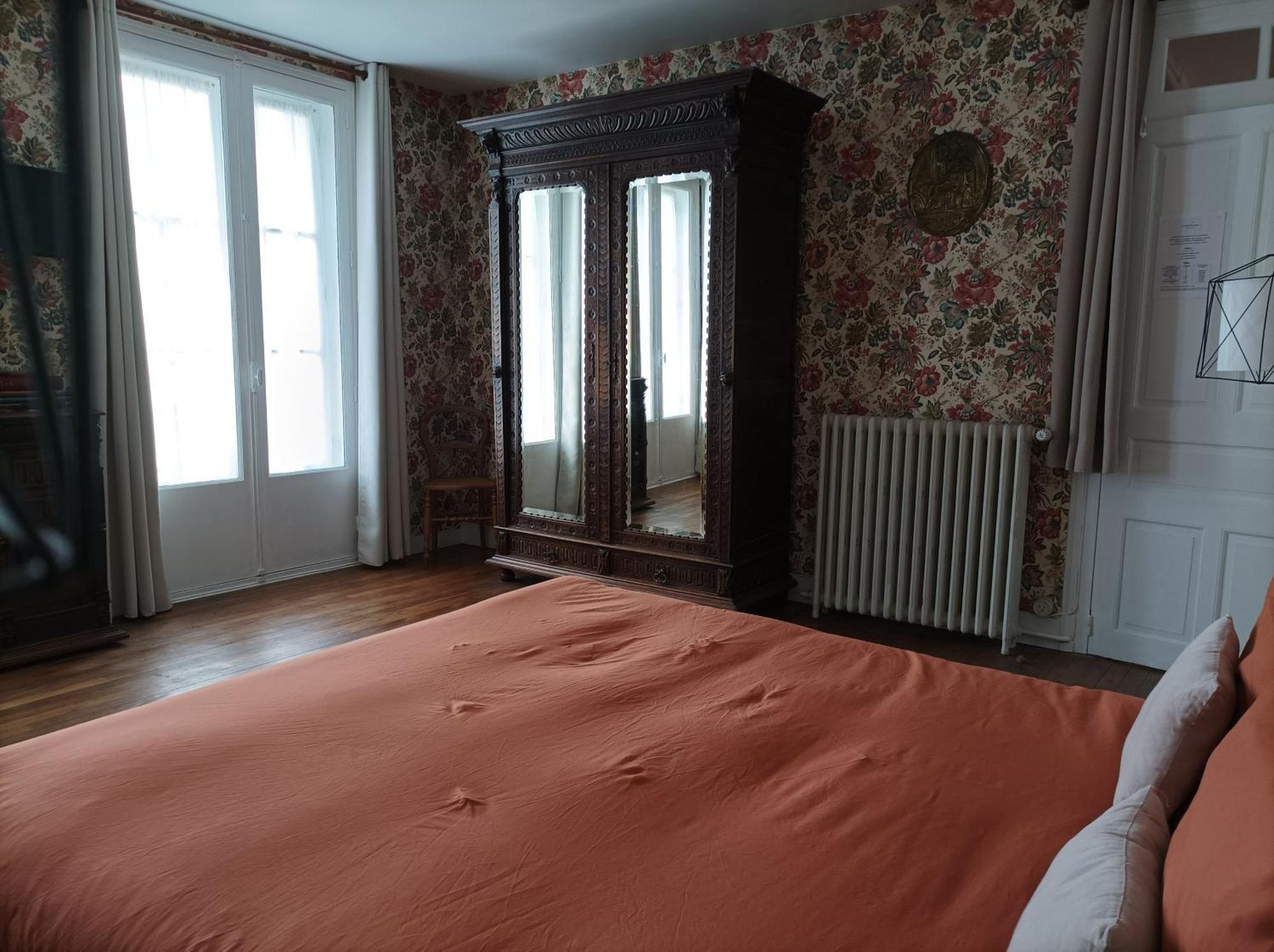 Le Relais Des Roses- Chambres D'Hotes Vatan エクステリア 写真